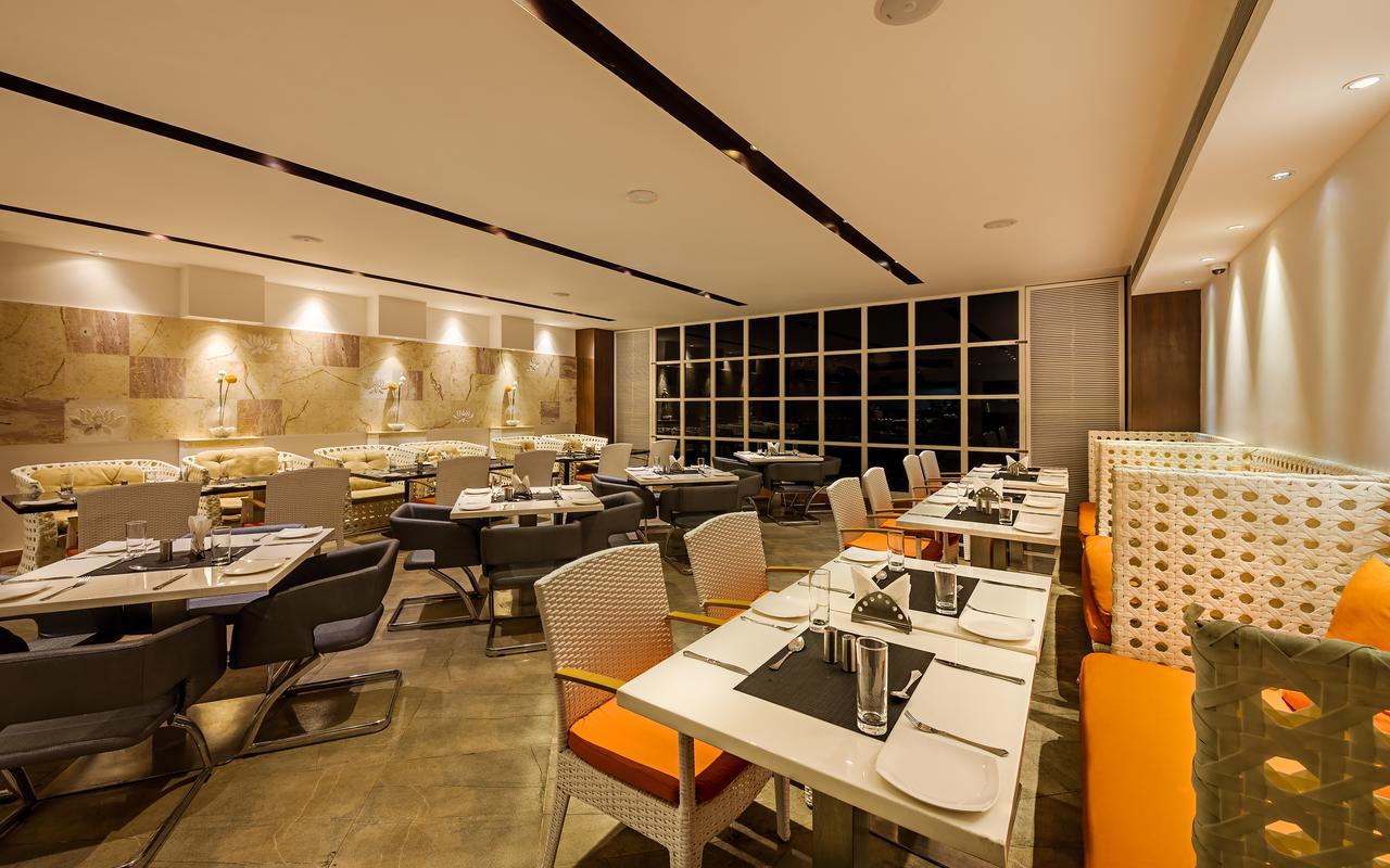 Tgi Grand Fortuna Hosur Exterior photo